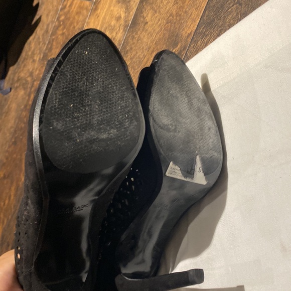 Zara perforated black peep toe booties size 38 - Picture 4 of 7
